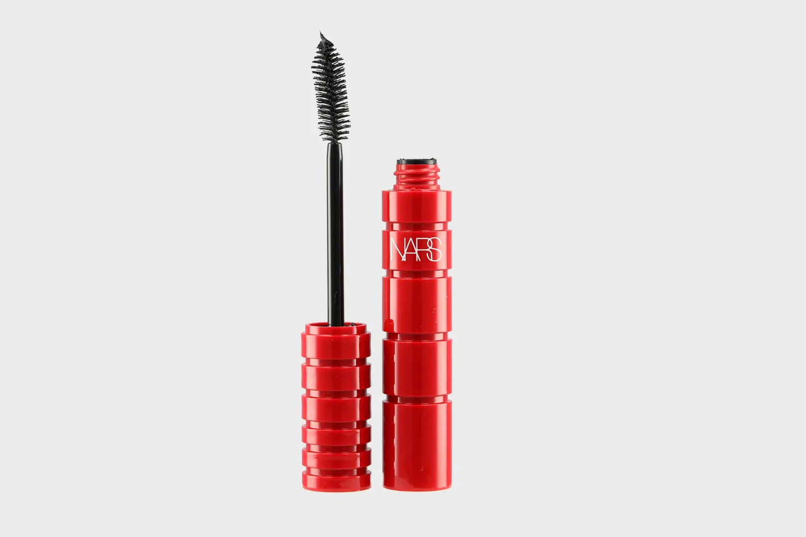 Rød tube NARS Climax Mascara og børste