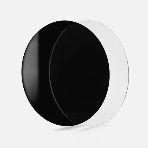 Svart, hvitt eller glassbord