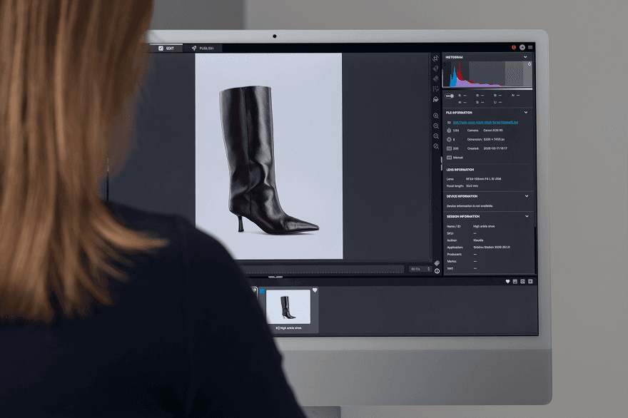 Orbitvu Station Edit-visning - redigeringsprogramvare for produktfotografering med histogram, metadata og sesjonsinformasjon