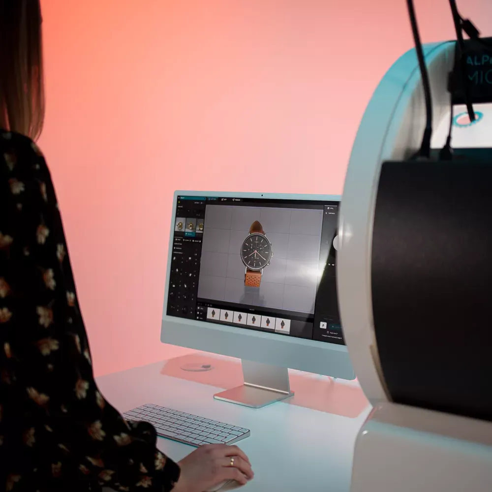 Fotograferer en klokke med grensesnitt for dataprogramvare